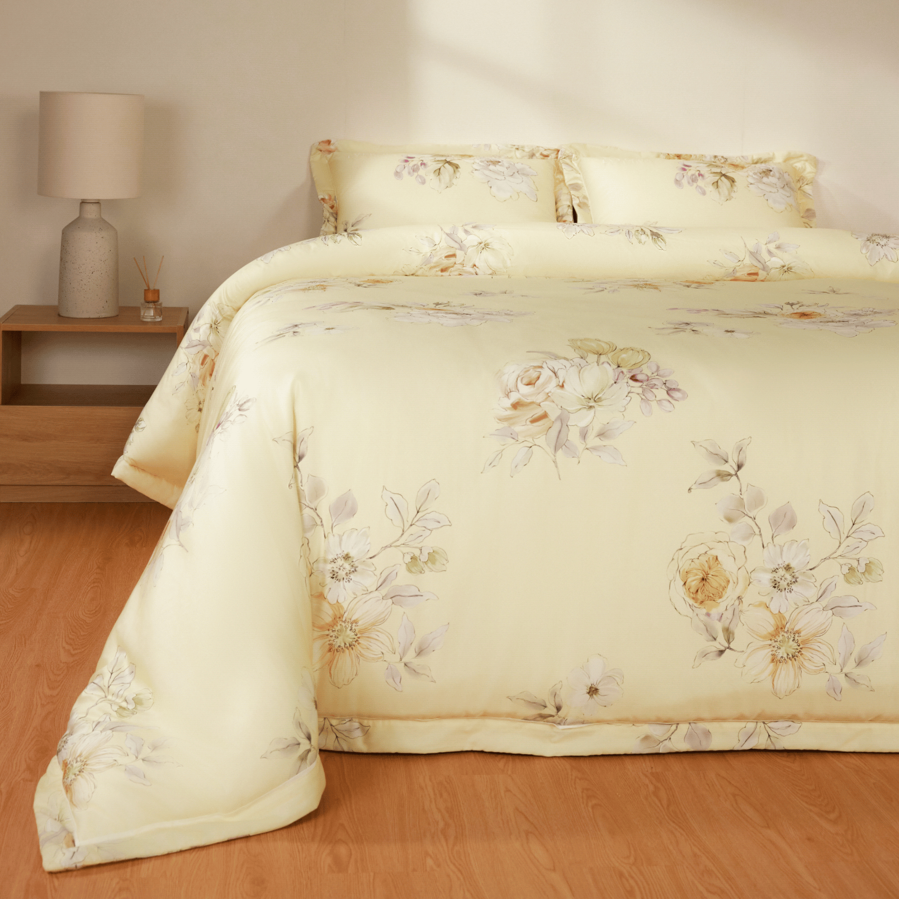 Muôn Hoa Vàng - EPTC26018